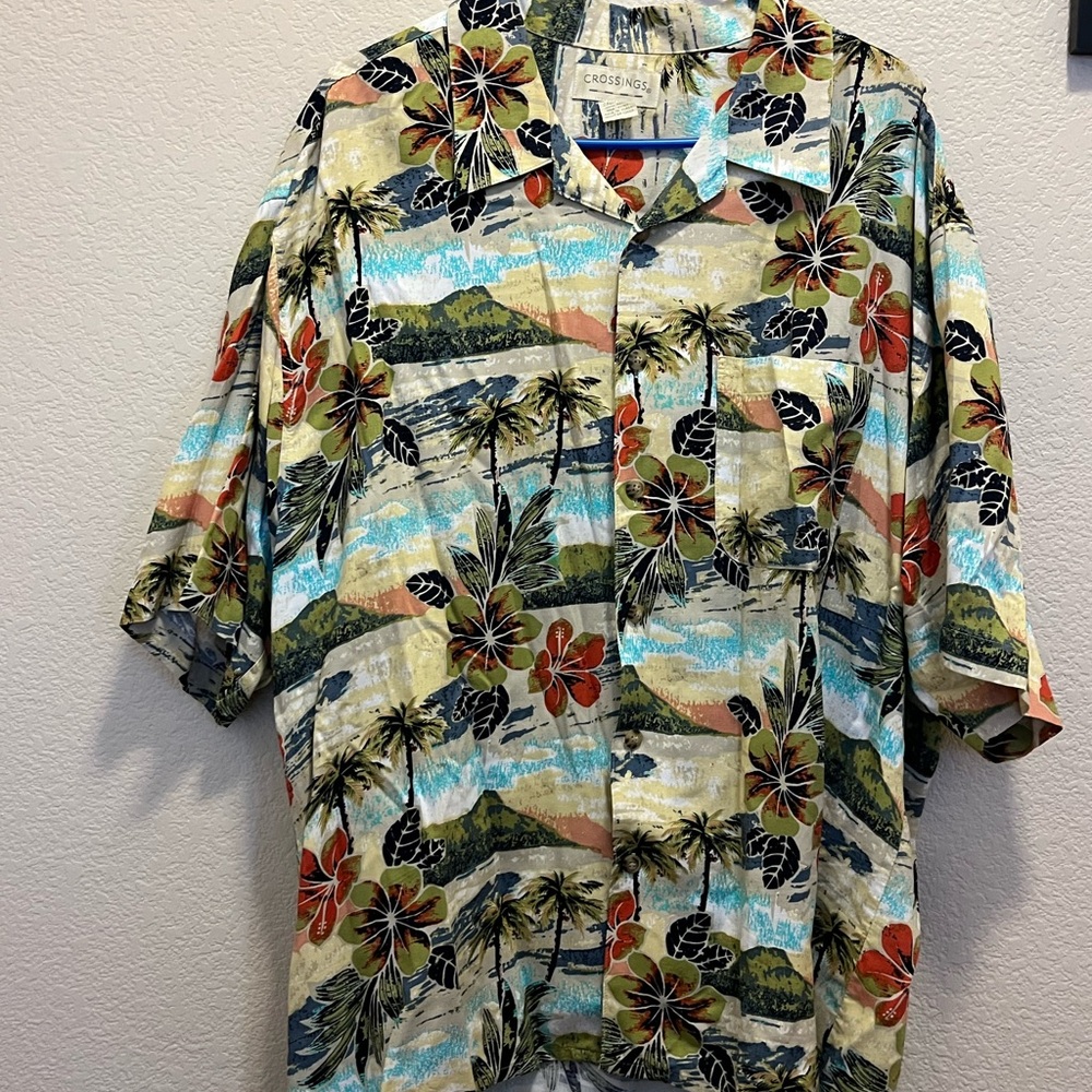 Men’s Hawaiian shirt
